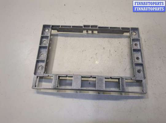 купить Кронштейн магнитолы на Volkswagen Touareg 2007-2010