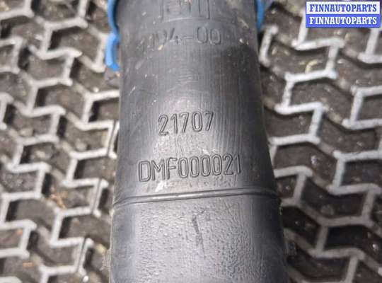 купить Горловина заливная бачка омывателя на Land Rover Discovery 3 2004-2009