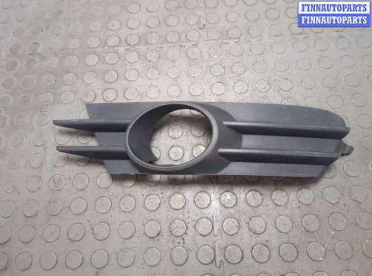 купить Заглушка (решётка) бампера на Volkswagen Scirocco 2008-