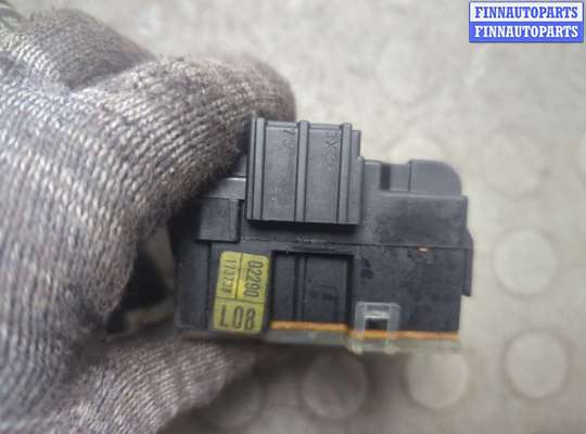 купить Переключатель дворников (стеклоочистителя) на Toyota Corolla E12 2001-2006