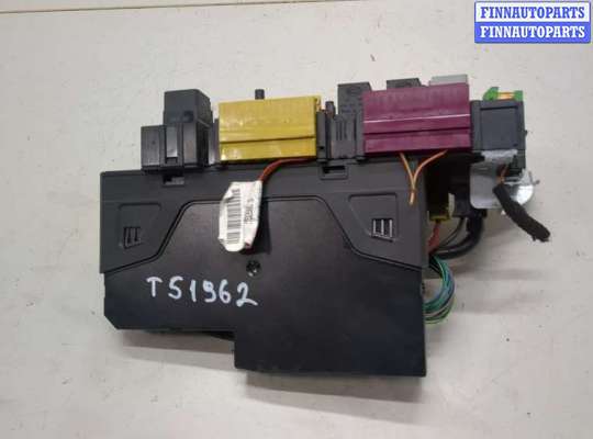 купить Блок предохранителей на Mercedes E-Coupe C207 2009-2016