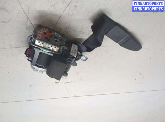 Ремень безопасности на Audi A6 (C7)