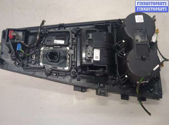 купить Рамка под кулису на Audi A4 (B9) 2015-2023