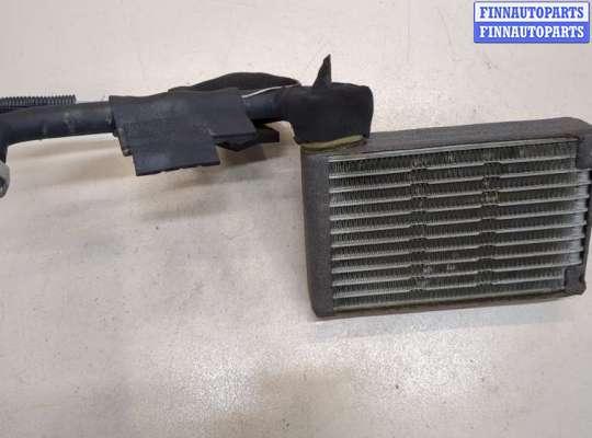купить Радиатор кондиционера салона на Mazda MPV 1999-2006