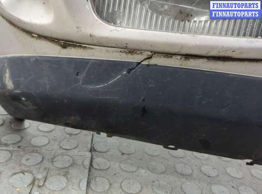 Решетка (заглушка) бампера на Land Rover Discovery II