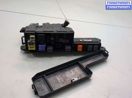 Купить Блок предохранителей на Toyota Avensis 1 1997-2003 Блок предохранителей TT979531 на Toyota Avensis 1 1997-2003