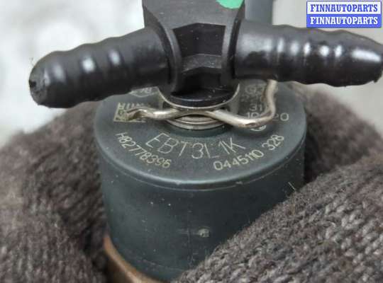 купить Форсунка топливная на Renault Megane 3 2009-2016