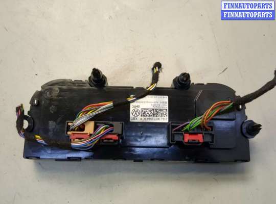 купить Переключатель отопителя (печки) на Volkswagen Jetta 7 2018-2024