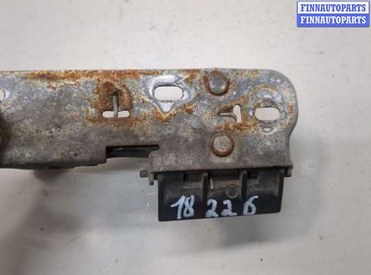 купить Замок капота на Volkswagen Tiguan 2007-2011