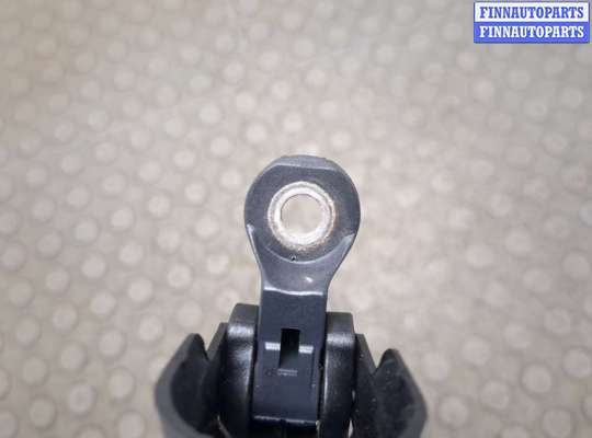 купить Щеткодержатель на Fiat 500L 2012-2022