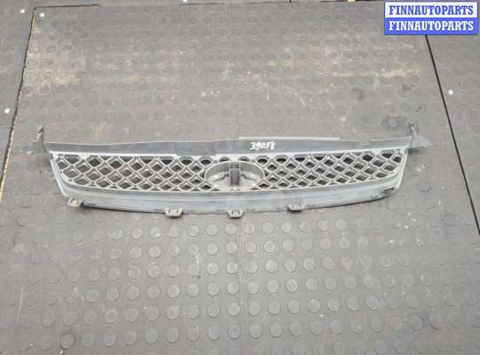 купить Решетка радиатора на Ford Fiesta 2001-2007