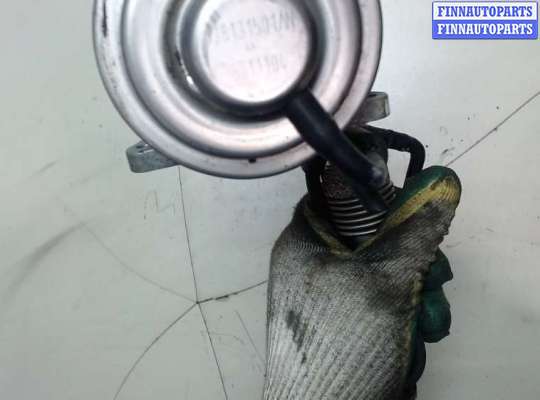 Клапан рециркуляции газов (EGR) на Audi A3 (8P)