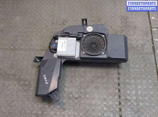 купить Сабвуфер на Audi A4 (B6) 2000-2006