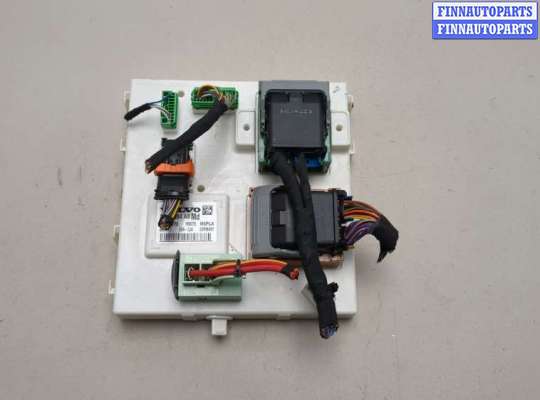 Блок комфорта VL565834 на Volvo S60 2018-2025