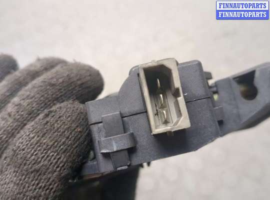 купить Замок багажника на Audi A4 (B7) 2004-2009