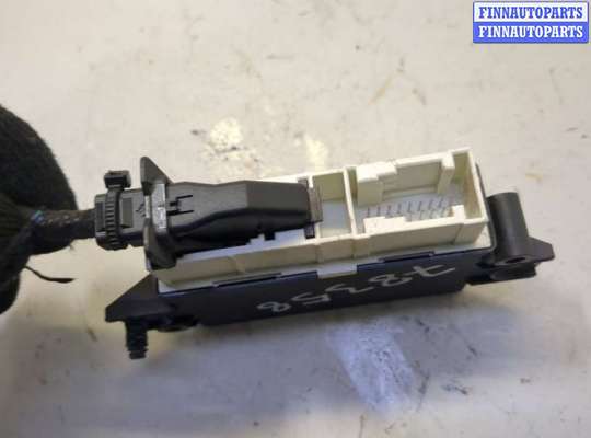 ЭБУ PDC (электронный блок управления парктрониками) на Skoda Superb III (3V)