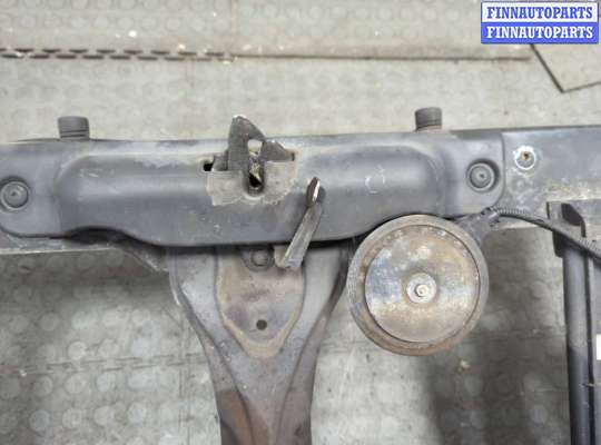купить Рамка передняя (телевизор) на Hyundai Getz 2002-2011