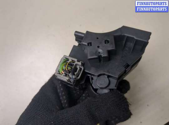 купить Переключатель поворотов на Ford Fusion 2002-2012