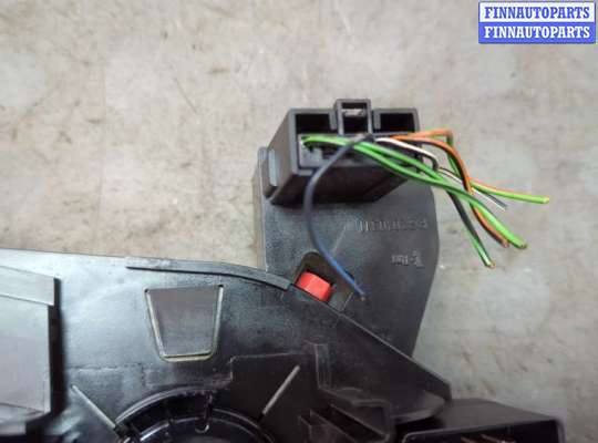 Подрулевой переключатель на Ford Focus I