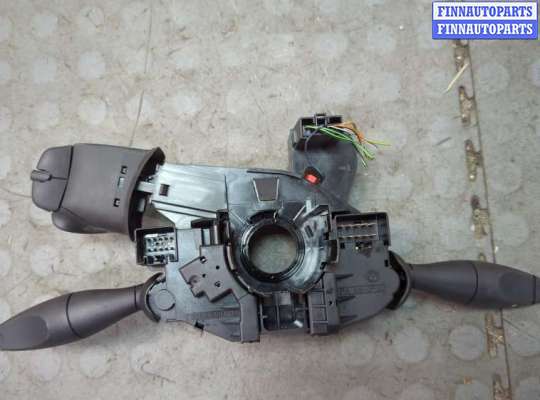 Подрулевой переключатель на Ford Focus I