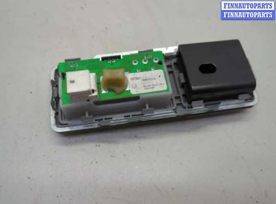 купить Фонарь салона (плафон) на Volkswagen Touareg 2002-2007