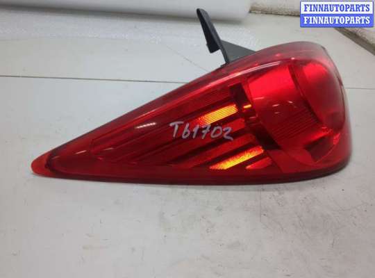 купить Фонарь (задний) на Nissan Tiida 2004-2013