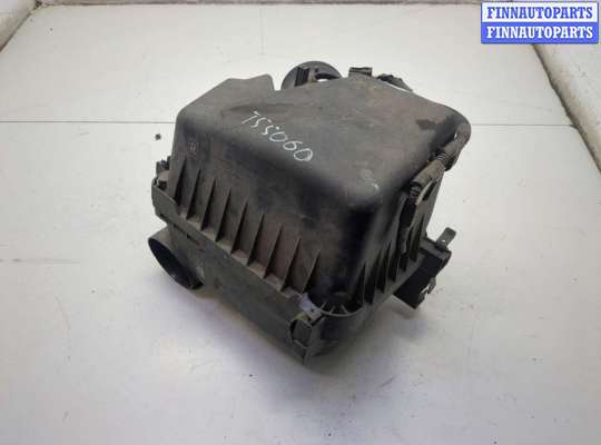 Корпус воздушного фильтра TT924647 на Toyota Auris E15 2006-2012