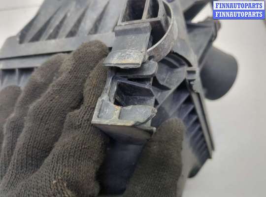 купить Корпус воздушного фильтра на Toyota Auris E15 2006-2012