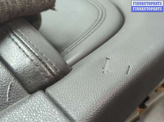 купить Дверная карта (Обшивка двери) на Cadillac Escalade 3 2006-2014