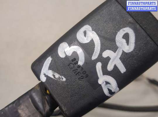 купить Замок ремня безопасности на Toyota Avensis 2 2003-2008