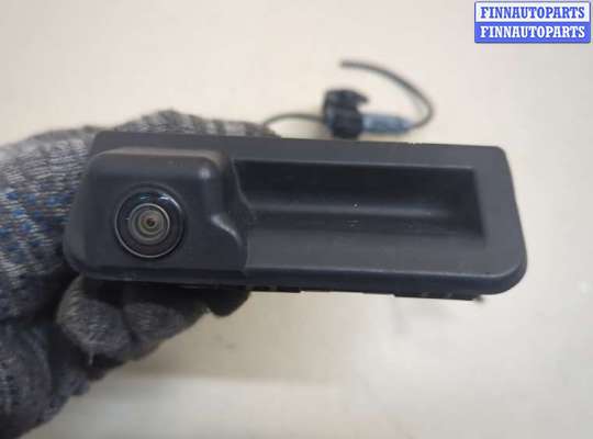 купить Кнопка открывания багажника с крышки на Volkswagen Jetta 7 2018-2024