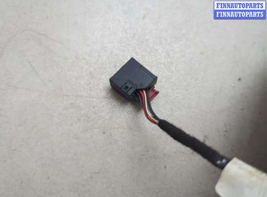 купить Зеркало боковое на Volkswagen Golf 6 2008-2012