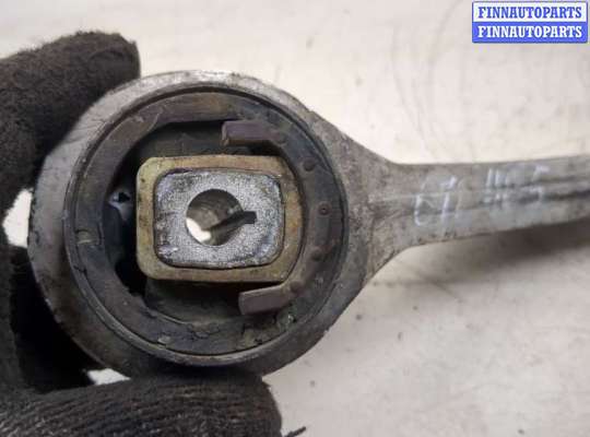 купить Рычаг подвески на Volkswagen Passat 5 1996-2000