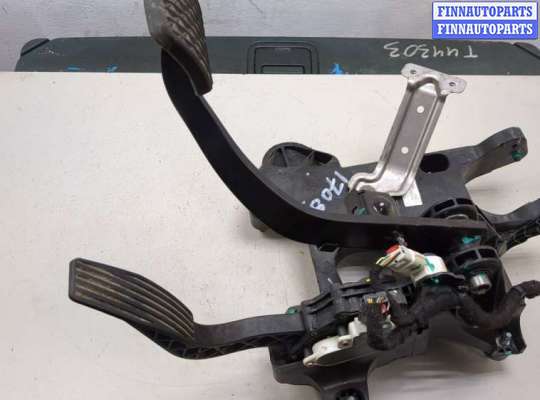 купить Узел педальный (блок педалей) на Chevrolet Trax 2016-2022