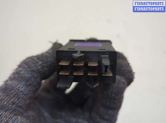 купить Кнопка аварийки на Audi A6 (C5) 1997-2005