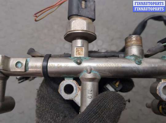 купить Форсунка топливная на Mercedes C W204 2006-2015