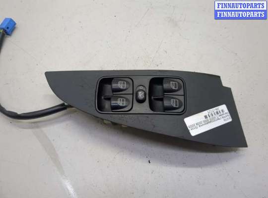 купить Кнопка стеклоподъемника (блок кнопок) на Mercedes C W203 2000-2008