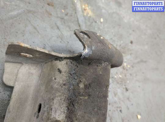 купить Балка под радиатор на Renault Megane 2 2002-2009