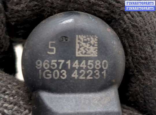 купить Форсунка топливная на Volvo V50 2004-2012