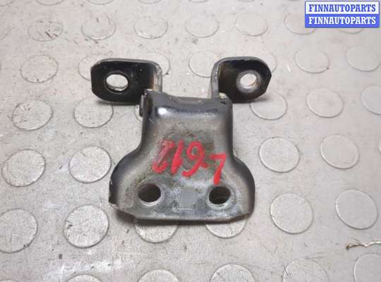 купить Петля двери на Toyota FJ Cruiser