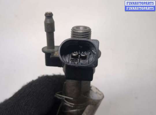 купить Форсунка топливная на BMW 3 E90, E91, E92, E93 2005-2012