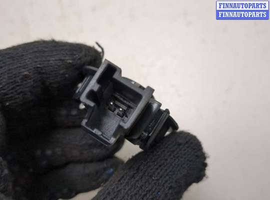 купить Динамик на Volvo V50 2004-2012