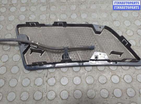 купить Накладка на лобовое (водоотвод) на Mercedes ML W164 2005-2011