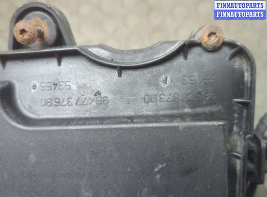 купить Корпус воздушного фильтра на Ford Fusion 2002-2012