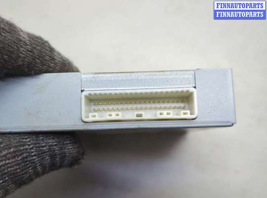 купить Блок управления камерой заднего вида на Mitsubishi Outlander 2012-2021