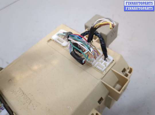 купить Блок предохранителей на Toyota Highlander 2 2007-2013