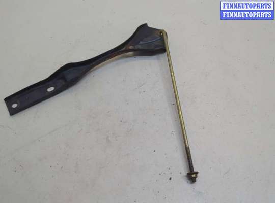 купить Кронштейн полки АКБ на Mazda MPV 1999-2006