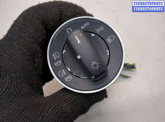 Переключатель света AU1744354 на Audi A8 (D3) 2002-2010