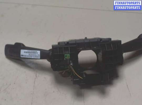 Купить Переключатель поворотов и дворников (стрекоза) на Volvo V50 2004-2012 Переключатель поворотов и дворников (стрекоза) VL502385 на Volvo V50 2004-2012