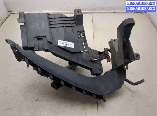 купить Кронштейн фары на Audi A5 (8T) 2007-2016